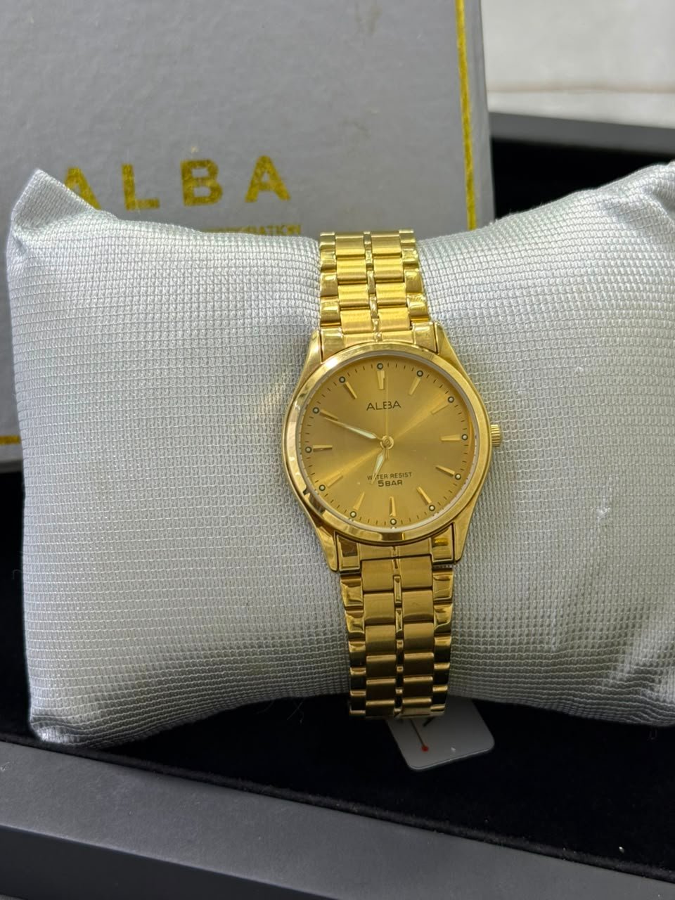 Alba V501-X358 — Gold Plated Unisex Quartz