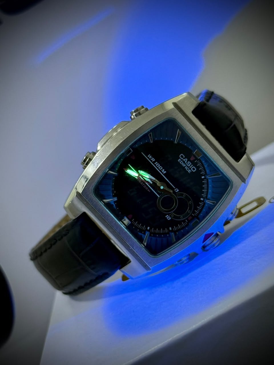Casio Edifice EFA-120 — Tonneau Ana-Digi, Full Set