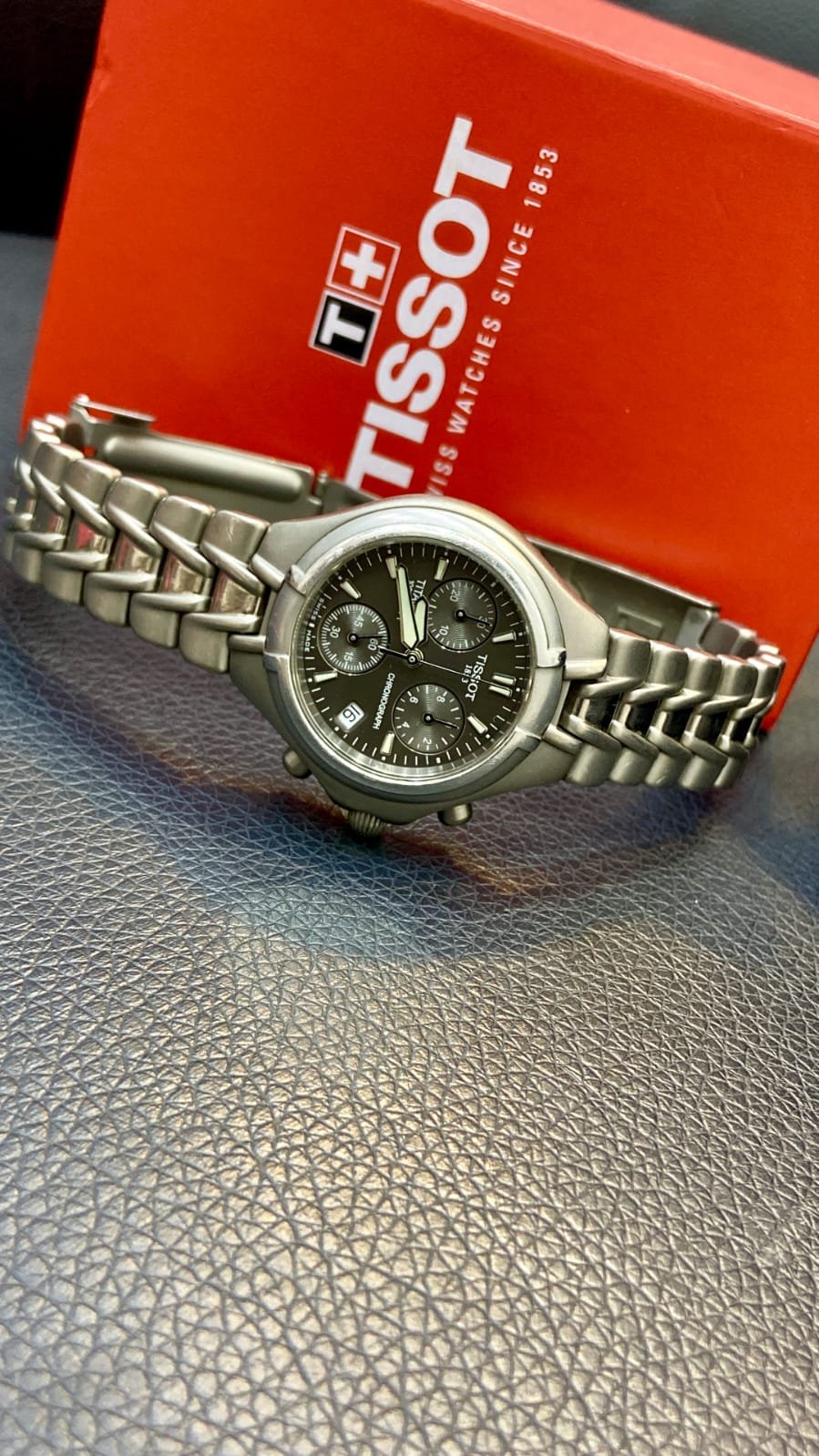 Tissot Titanium Chronograph — Anthracite — other view