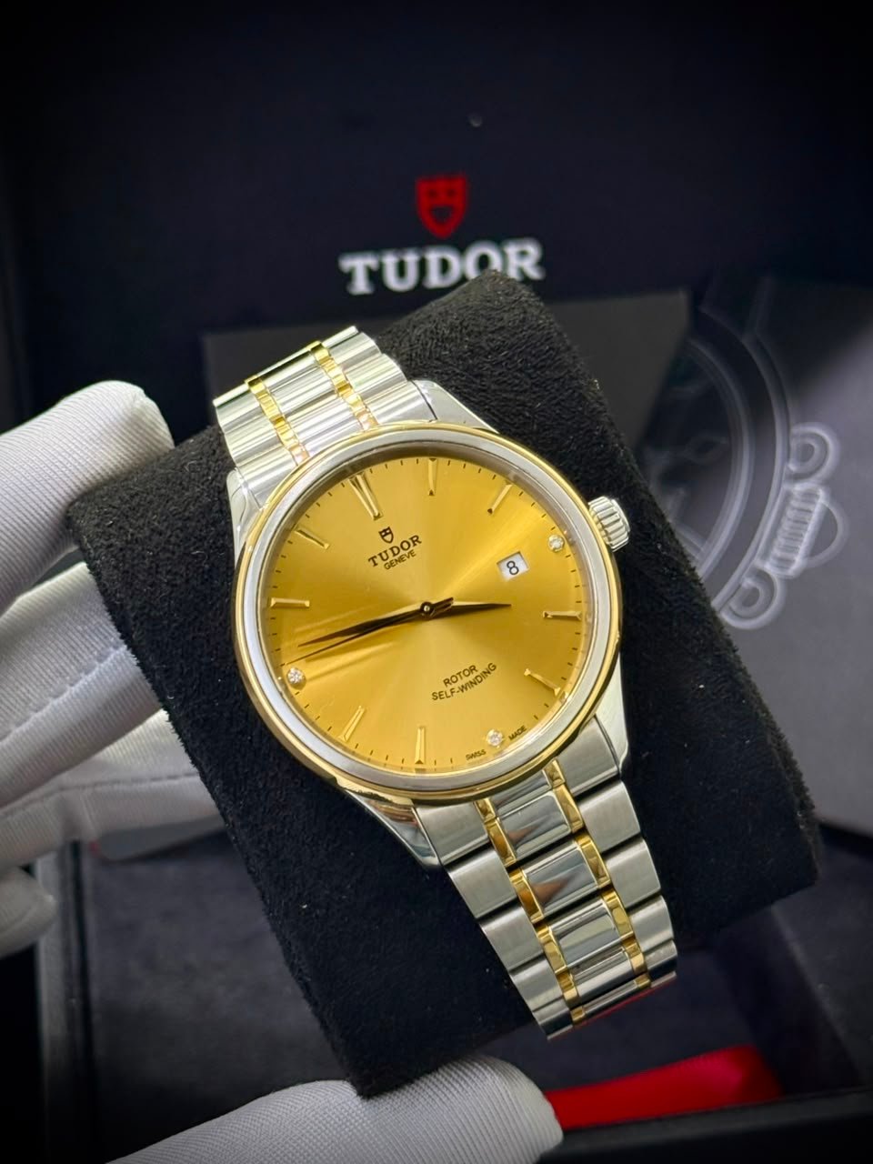 Tudor Style — Champagne Diamond Dial, Automatic